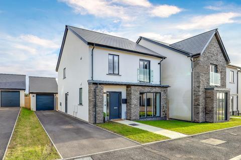 4 bedroom detached house for sale, Court Close, Cottrell Gardens, Bonvilston, Vale Of Glamorgan, CF5 6FX