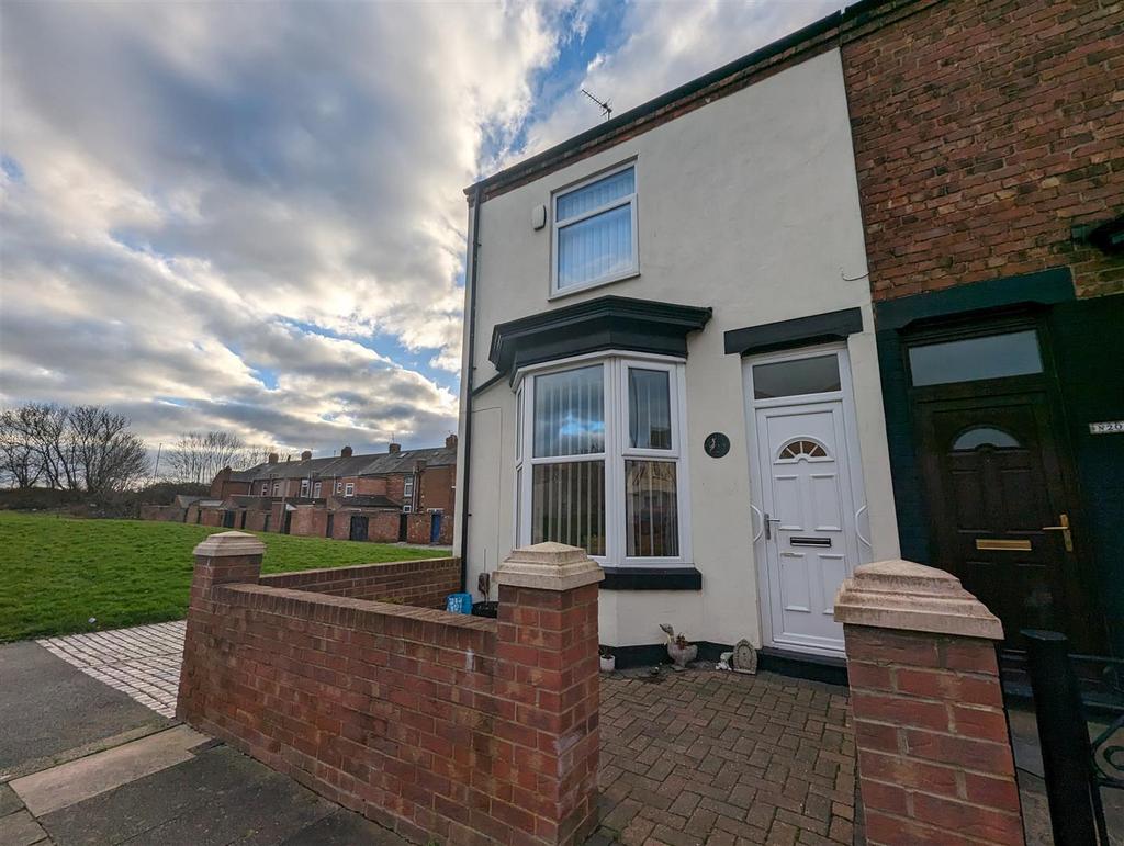 Alexander Street, Darlington 2 bed terraced house for sale £95,000