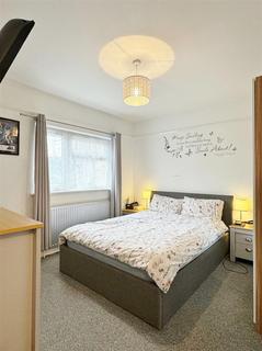 2 bedroom maisonette for sale - Furnival Avenue, Slough