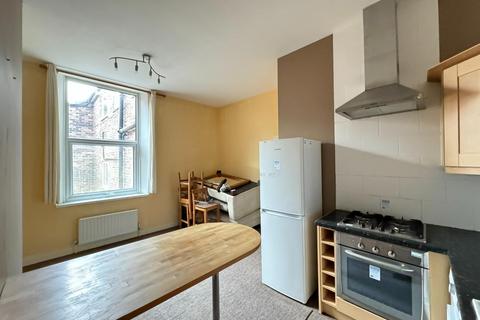 2 bedroom property for sale - Withington Road, Whalley Range