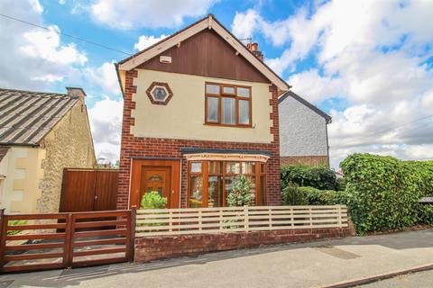2 bedroom detached house for sale, Thorney Hill, Thorneywood, Nottingham