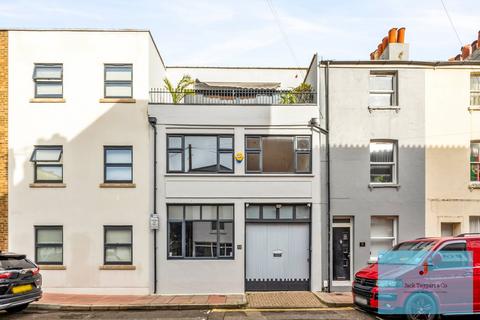 undefined, Castle Street, Brighton, BN1