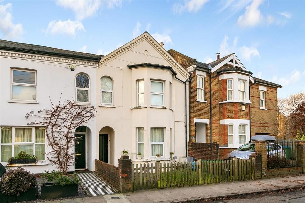 Windmill Road, Hampton Hill 1 bed flat for sale £285,000