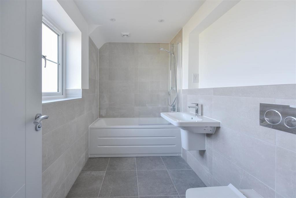 Family bathroom