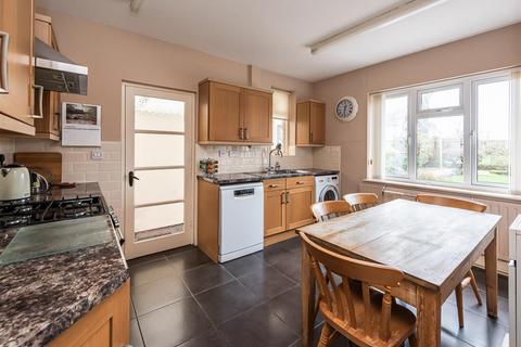 4 bedroom detached house for sale, 15 Foxlands Avenue, Wolverhampton