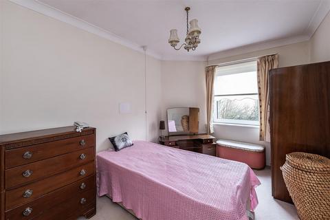 1 bedroom flat for sale, Roundwood Lane, Harpenden