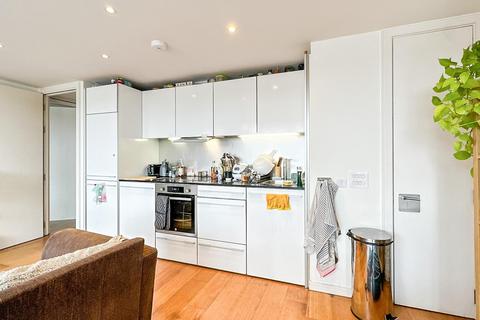 2 bedroom flat for sale, Airpoint, Skypark Road, Bristol, BS3 3NQ