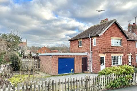 3 bedroom end of terrace house for sale, Ashdale Road, Helmsley, York