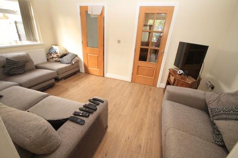 56 Killinghall Drive, Bradford, BD2 4RX