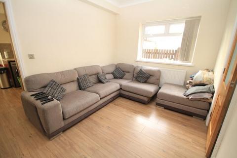 56 Killinghall Drive, Bradford, BD2 4RX