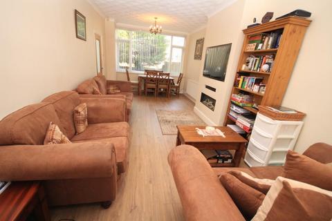 56 Killinghall Drive, Bradford, BD2 4RX