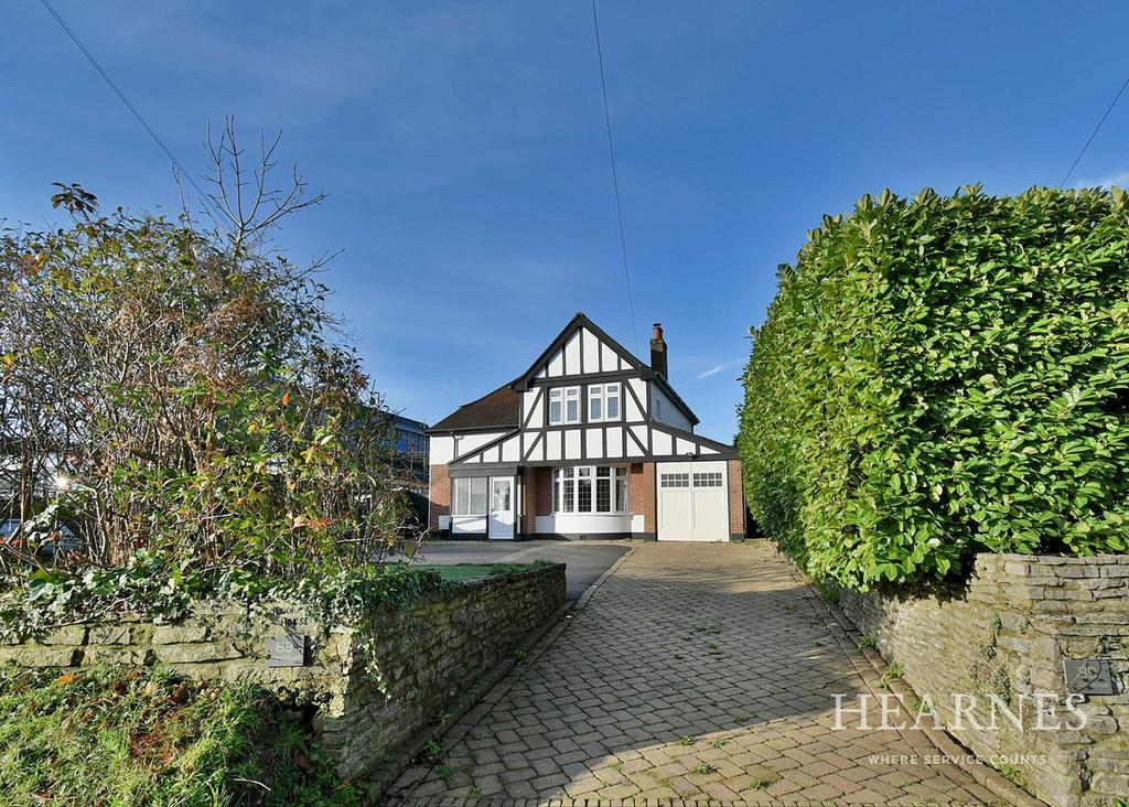 New Road, West Parley, Ferndown, BH22 4 bed detached house for sale £