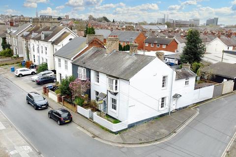 4 bedroom end of terrace house for sale, London Road, Ipswich IP1