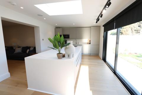 30 Cherry Walk, Grays, RM16 4UN