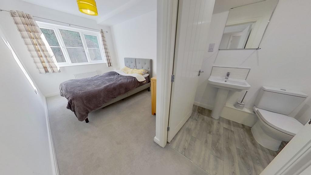 Horsforde View, Bramley, Leeds 1 bed flat £447 pcm (£103 pw)