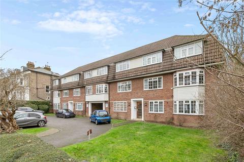 7 Hambledon Court, London, W5 3SW