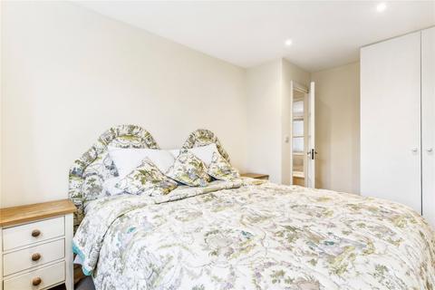 7 Hambledon Court, London, W5 3SW