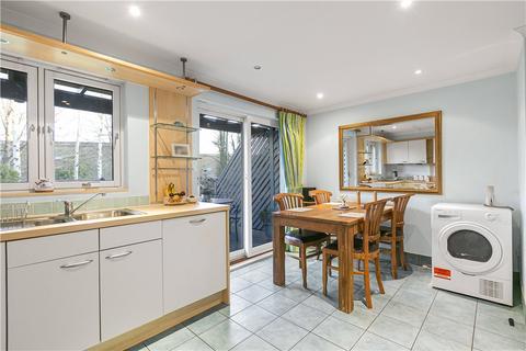4 bedroom terraced house for sale, Wraysbury Gardens, Staines-upon-Thames, Surrey, TW18