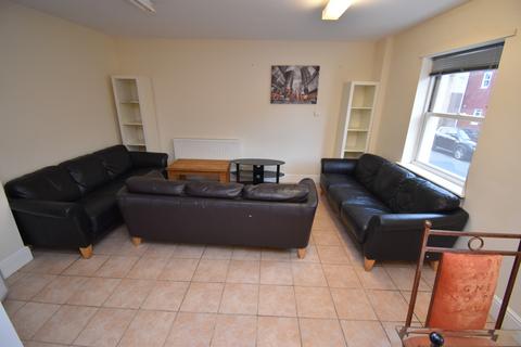 10 bedroom terraced house to rent, Chapel Cross, Chapel Street, Leamington Spa, Warwickshire, CV31