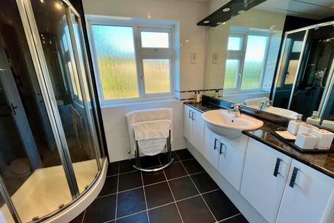 4 bedroom semi-detached house for sale - Urwick Road, Romiley, Stockport, SK6