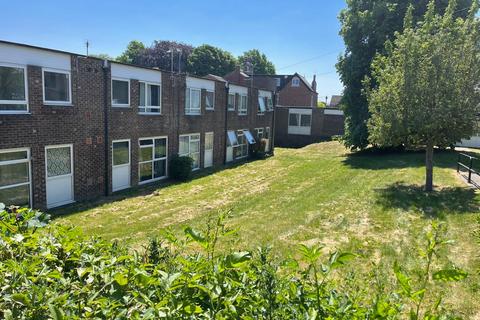 1 bedroom flat to rent, General Bucher Court, Bishop Auckland, DL14
