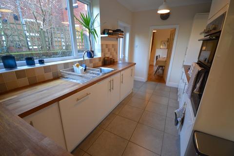 3 bedroom semi-detached house to rent, Middle Road, Lymington, Hampshire, SO41