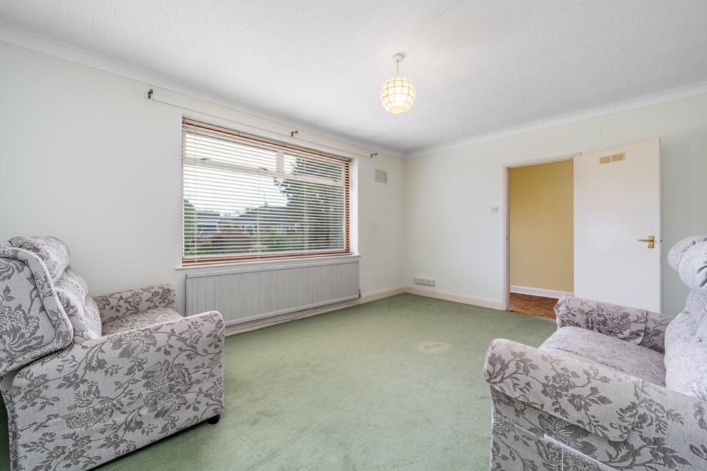 Hawthorn Bank, Spalding, Lincolnshire, PE11 2 bed detached bungalow for sale £250,000