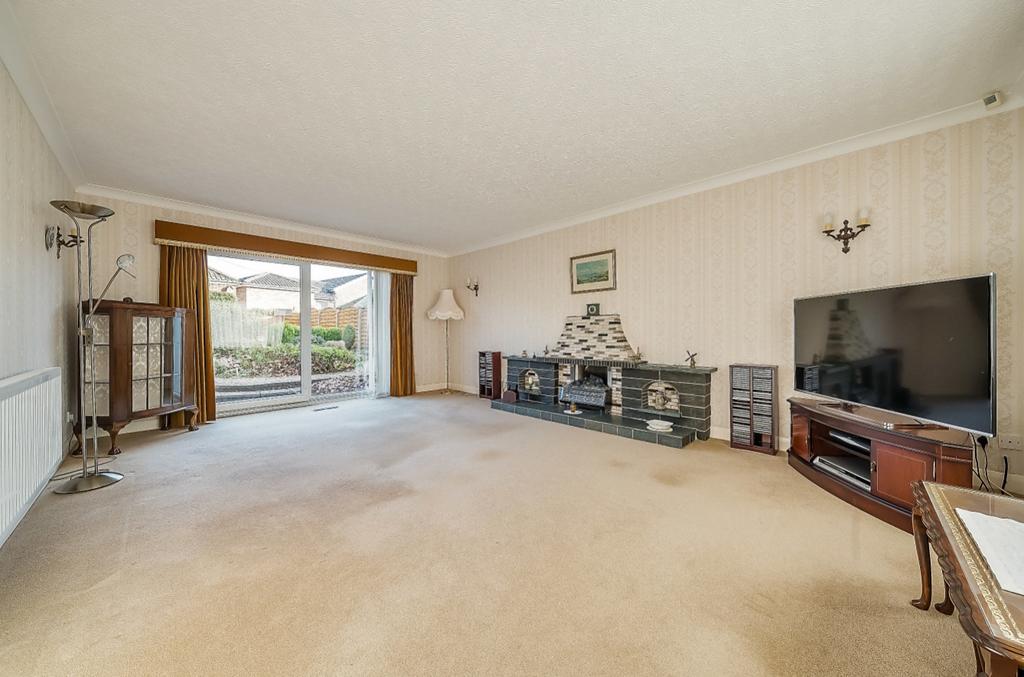 Denby Drive, Cleethorpes... 4 bed detached house £349,950