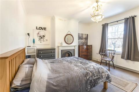 4 bedroom detached house for sale, Hardwicke Road, London, W4