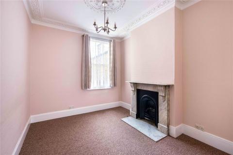 3 bedroom house for sale - Strahan Road, Bow, London, E3