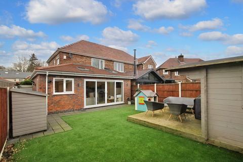 3 bedroom semi-detached house for sale, Springfield Avenue, Grappenhall, WA4