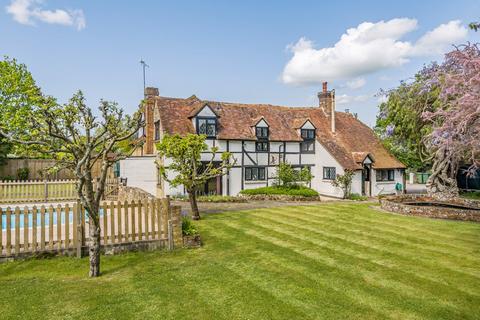 3 bedroom detached house for sale, Stall House Lane, Pulborough, West Sussex