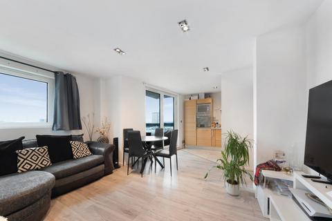 2 bedroom apartment for sale, City Tower, Limeharbour, London, E14