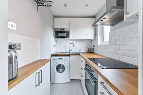 1 bedroom flat for sale, Turnpike Lane, Sutton, SM1