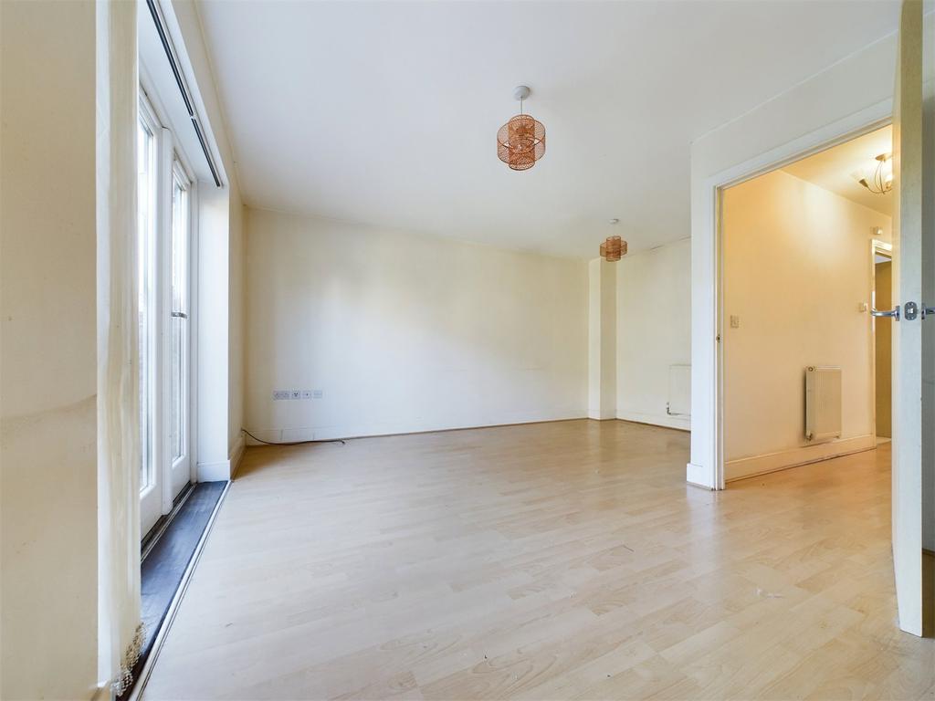Halifax Road, The Parks, Bracknell, Berkshire, RG12 4 bed end of