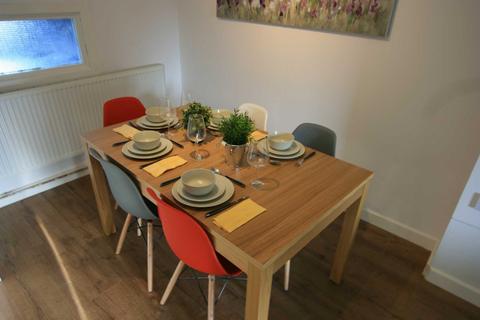 undefined, Saxton Close, Beeston, Nottingham, Notts, NG9