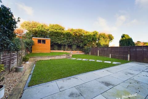 203 Cotefield Drive, Leighton Buzzard, LU7 3DT