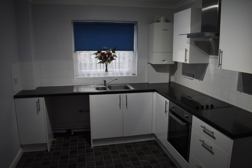 Shakespeare Road, Birchington, CT7 2 bed ground floor flat to rent £