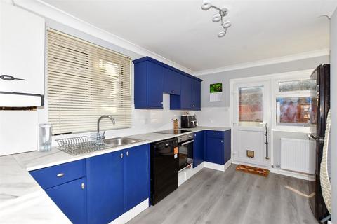 3 bedroom terraced house for sale - Millais Road, Dover, Kent