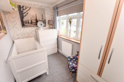 2 Willow Hill, Stanford-le-hope, SS17 8DJ
