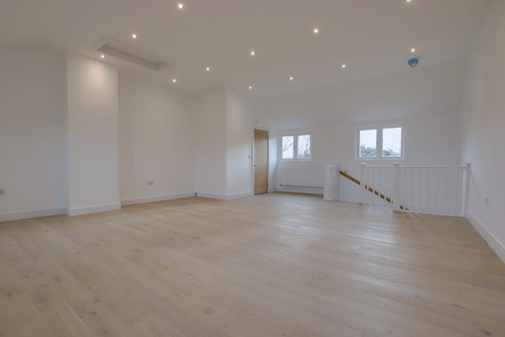 Home office/studio/bedroom six