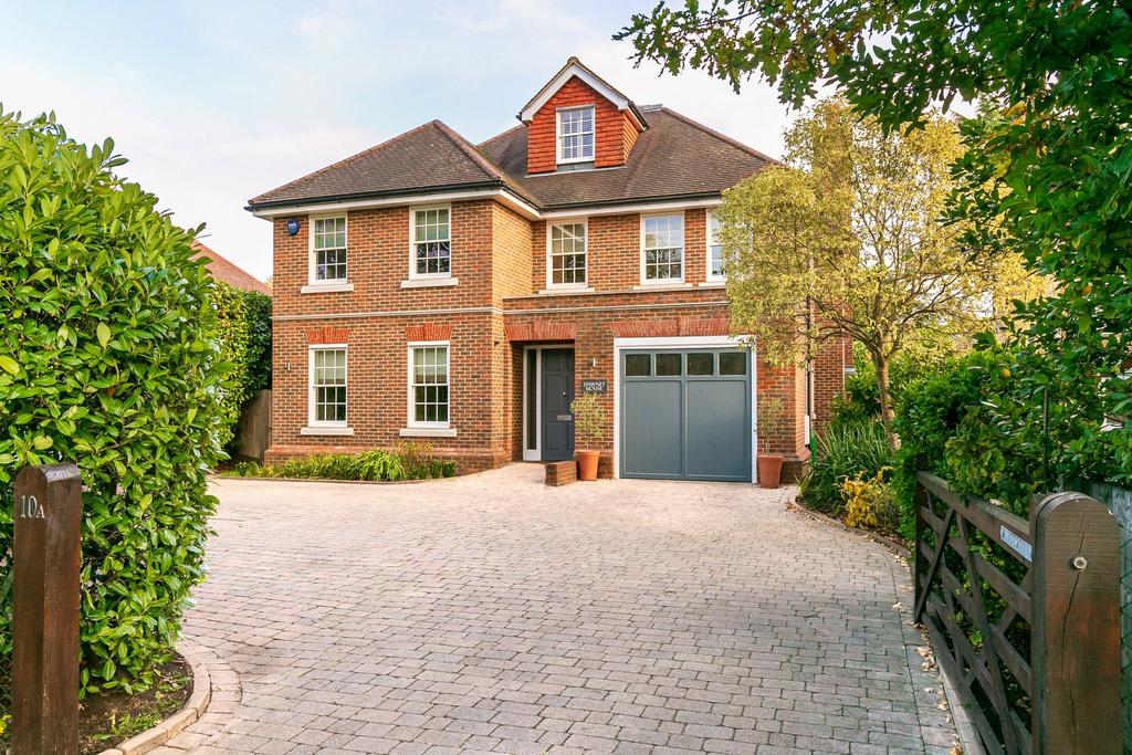 Fairmile Lane, Cobham, KT11 5 bed detached house for sale £2,495,000