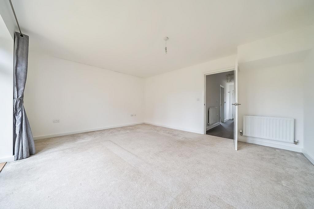 Living Room (2)
