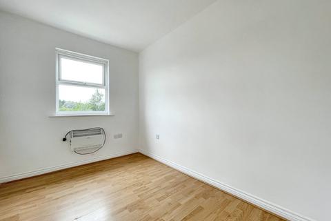 2 bedroom flat to rent, Lowther Drive, Darlington DL1