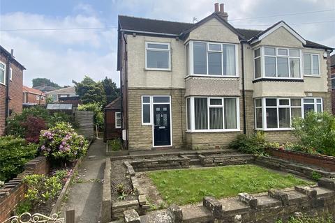 3 bedroom semi-detached house for sale, Leeds Road, Dewsbury, WF12