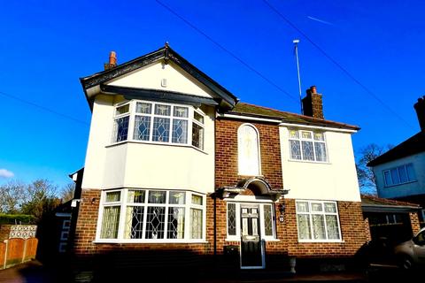 4 bedroom detached house for sale - Eaton Road, Dentons Green
