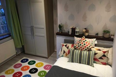 undefined, Boundary Crescent, Beeston, Nottingham, NG9