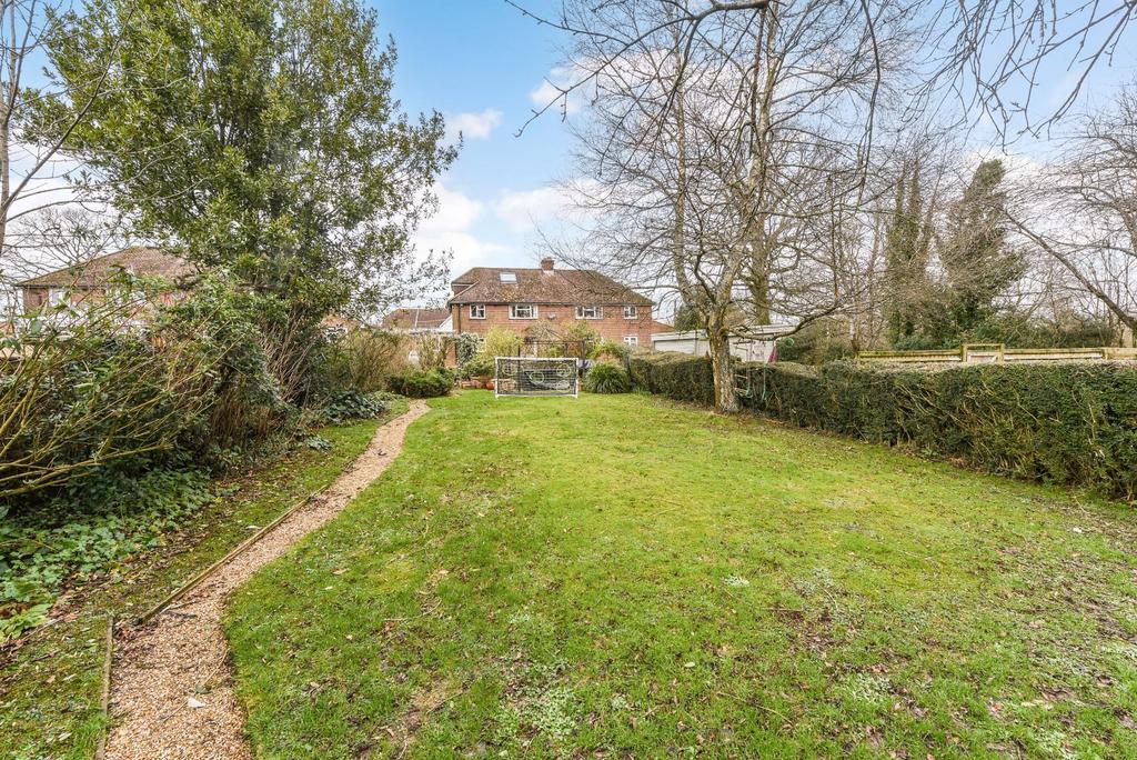 Priorsway, Hill Farm Road, Monkwood, Ropley 4 bed house for sale £550,000