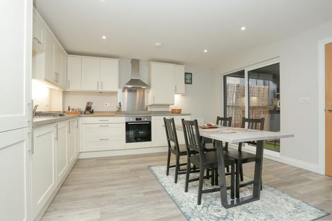 2 bedroom apartment for sale, Carlton Avenue, Broadstairs, CT10