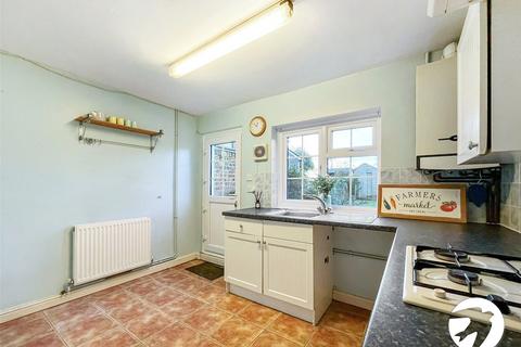 12 Cellar Hill, Lynsted, Sittingbourne, ME9 9QY